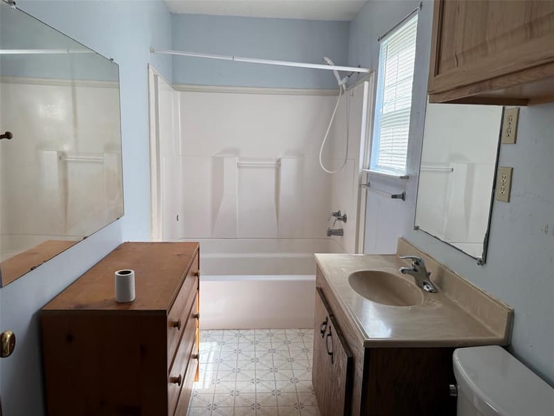 602 W Walcott Avenue, Comanche TX 76442 - Photo 22