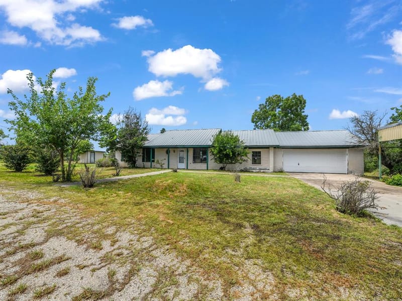 401 Old Agnes Road, Weatherford TX 76088 - Photo 2