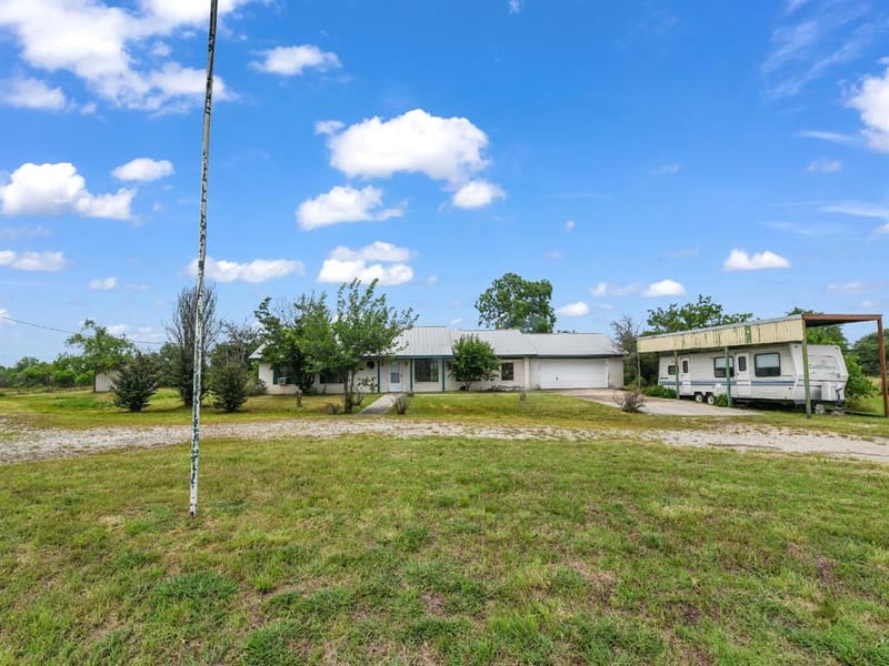 401 Old Agnes Road, Weatherford TX 76088 - Photo 5