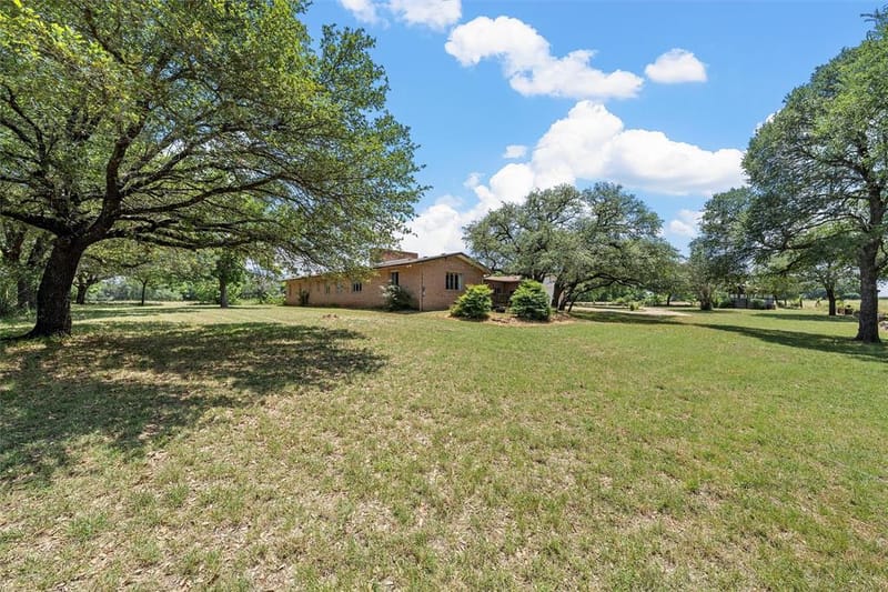 28368 W Highway 84, McGregor TX 76657 - Photo 40