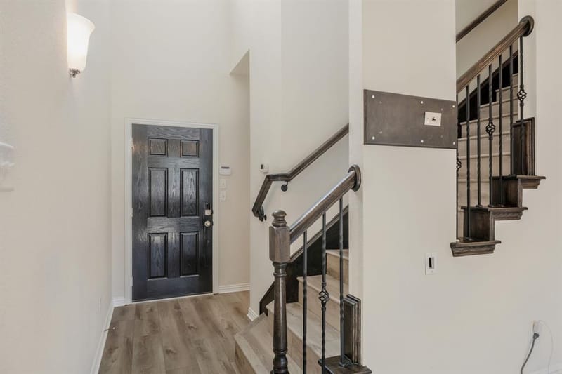 1928 Argyle Lane, Lewisville TX 75067 - Photo 3