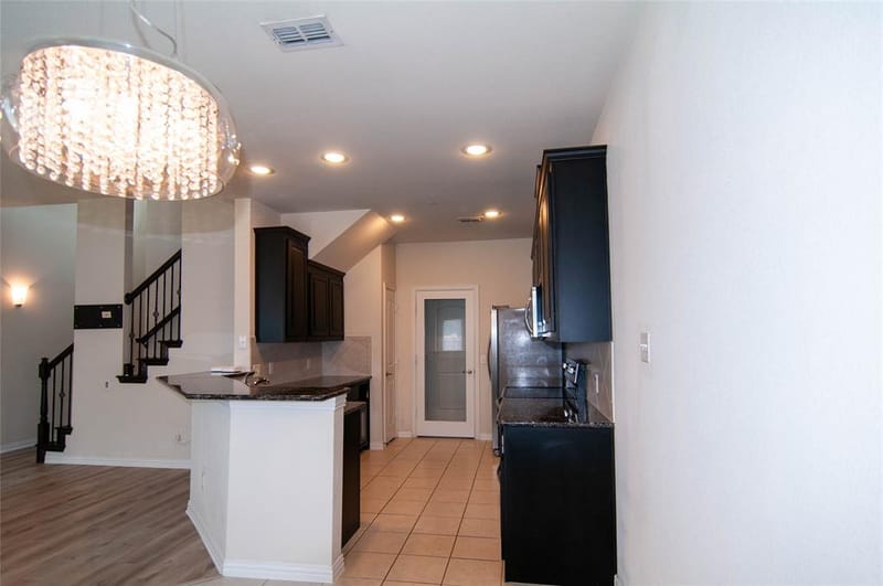 1928 Argyle Lane, Lewisville TX 75067 - Photo 8