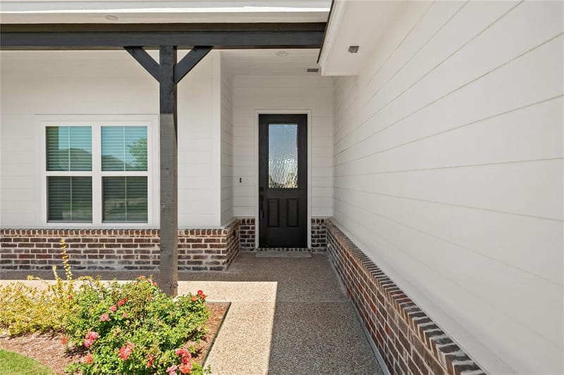 10117 Castleberry Lane, Waco TX 76712 - Photo 5