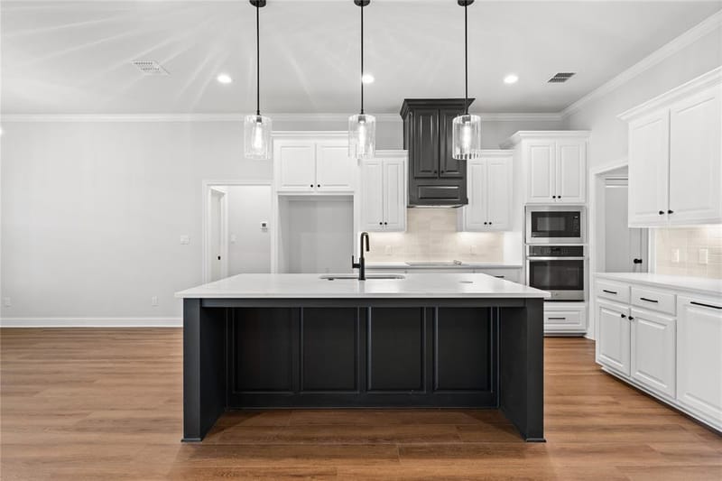 10117 Castleberry Lane, Waco TX 76712 - Photo 9