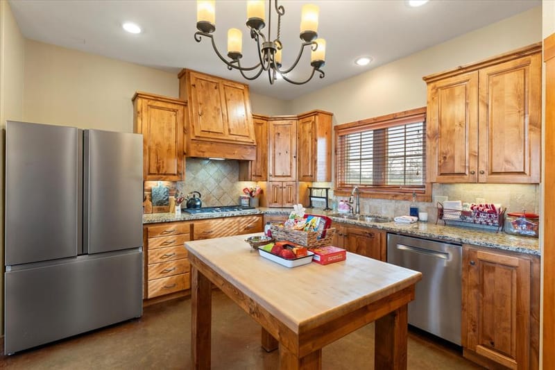 240 PR 1613, Mount Pleasant TX 75455 - Photo 17