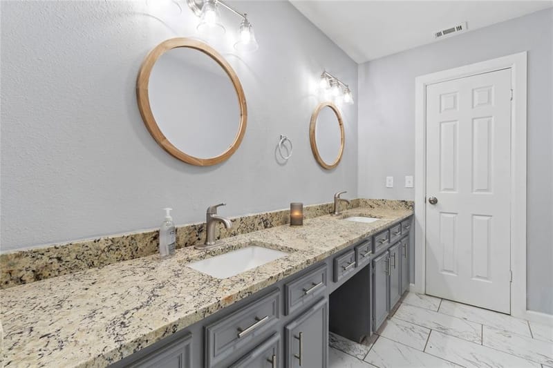 103 S San Jacinto Street, Whitney TX 76692 - Photo 10