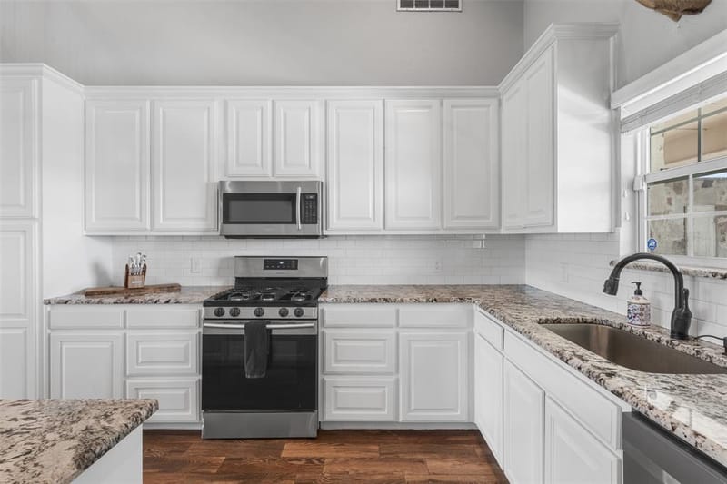 246 Patton Rd Road, Valley Mills TX 76689 - Photo 9