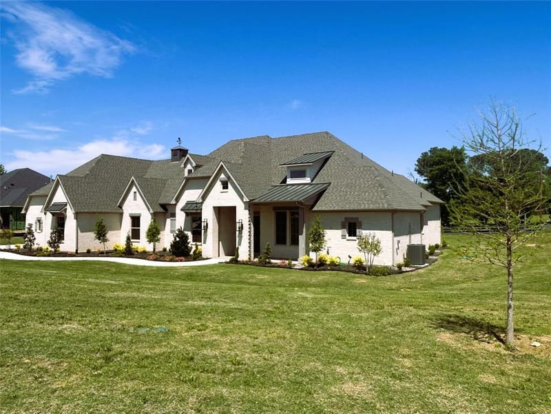 9604 Hester Lane, Argyle TX 76226 - Photo 2