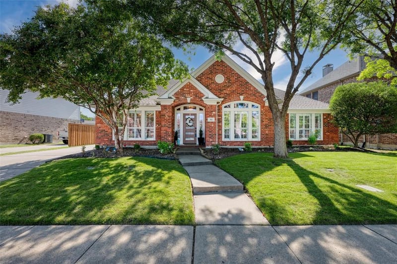 912 Thimbleberry Drive, McKinney TX 75071 - Photo 2