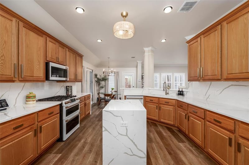 912 Thimbleberry Drive, McKinney TX 75071 - Photo 3