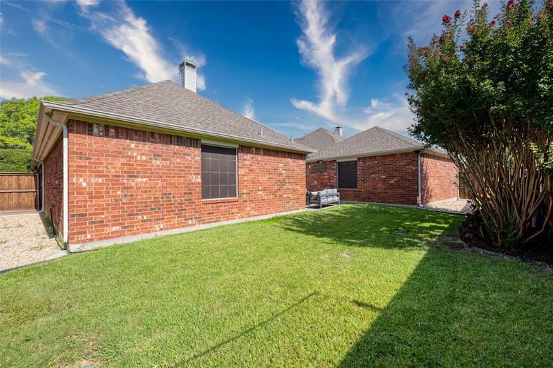 912 Thimbleberry Drive, McKinney TX 75071 - Photo 11