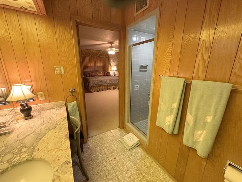905 Bennett Drive, Bowie TX 76230 - Photo 32