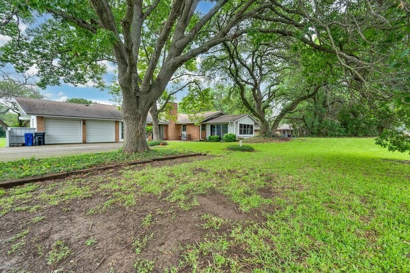 2832 Wooded Acres Drive, Waco TX 76710 - Photo 30