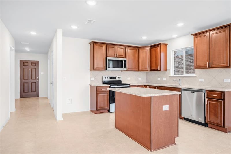 1061 Castroville Drive, Forney TX 75126 - Photo 6