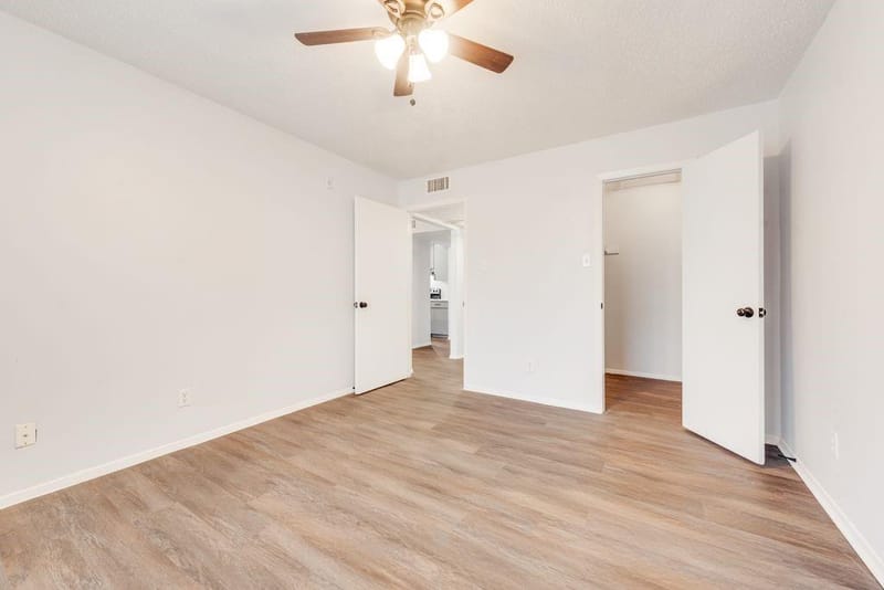 5514 Boca Raton Boulevard # 438, Fort Worth TX 76112 - Photo 11
