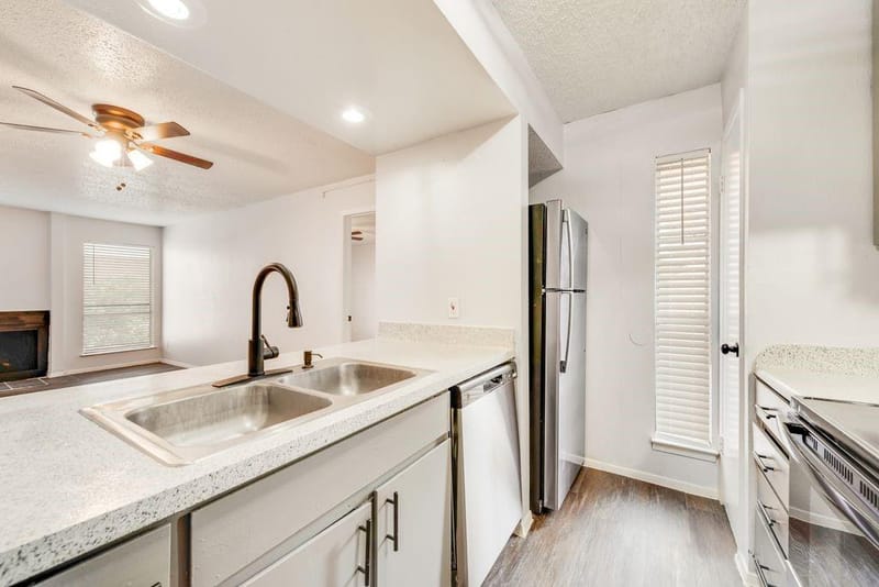 5514 Boca Raton Boulevard # 438, Fort Worth TX 76112 - Photo 8