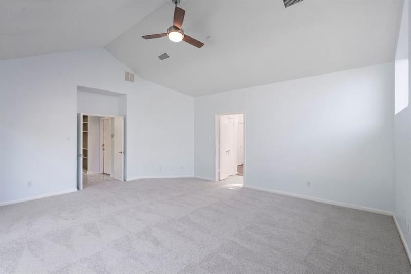 8907 Club Creek Circle, Dallas TX 75238 - Photo 20