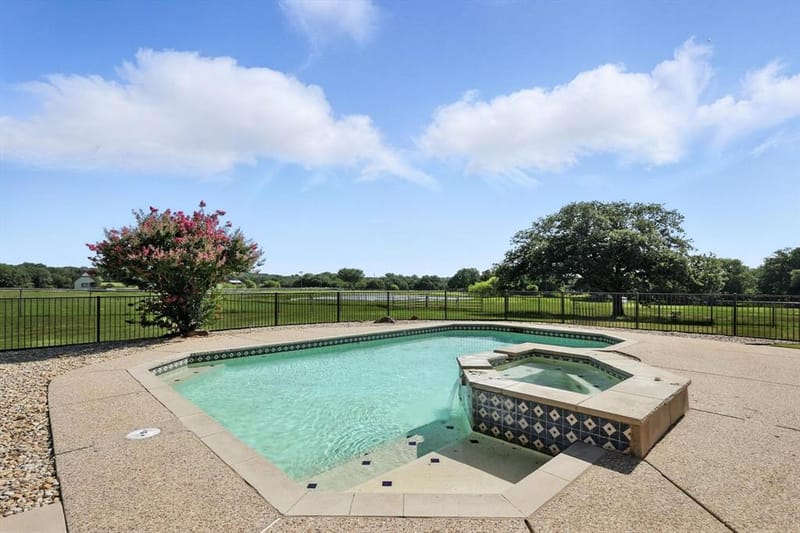 12886 Saint John Road, Pilot Point TX 76258 - Photo 27