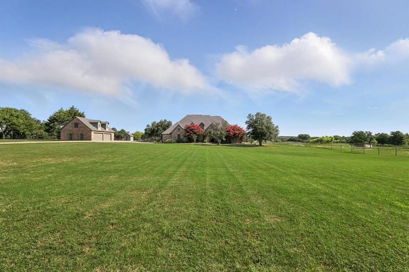 12886 Saint John Road, Pilot Point TX 76258 - Photo 26