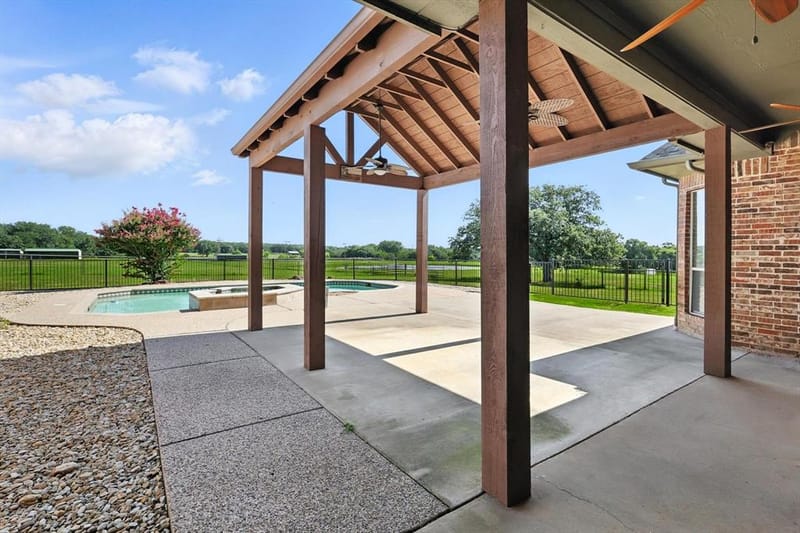 12886 Saint John Road, Pilot Point TX 76258 - Photo 28
