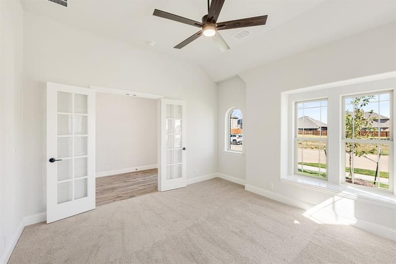 4421 Blue Mist Drive, Fort Worth TX 76036 - Photo 7
