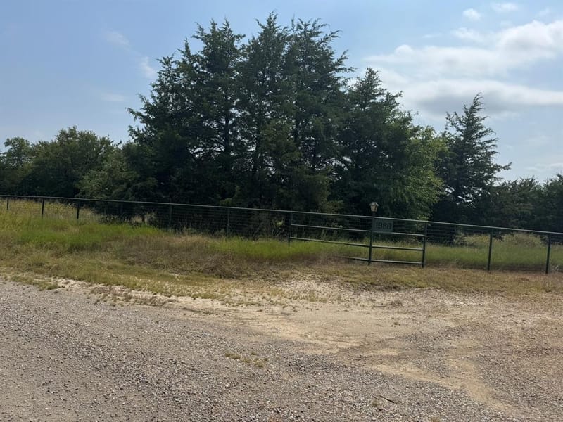 1980 County Road 3040, Bonham TX 75418 - Photo 20