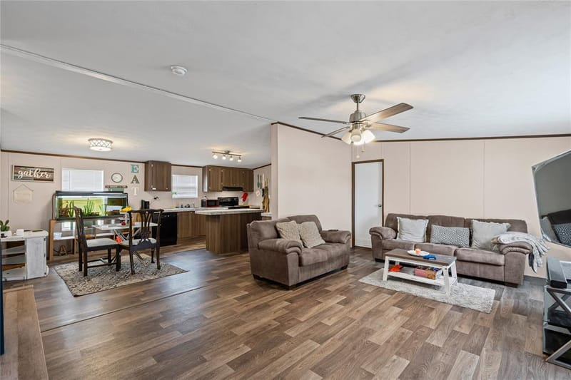 6108 Big Horn Drive, Granbury TX 76048 - Photo 6