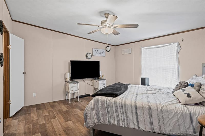 6108 Big Horn Drive, Granbury TX 76048 - Photo 12