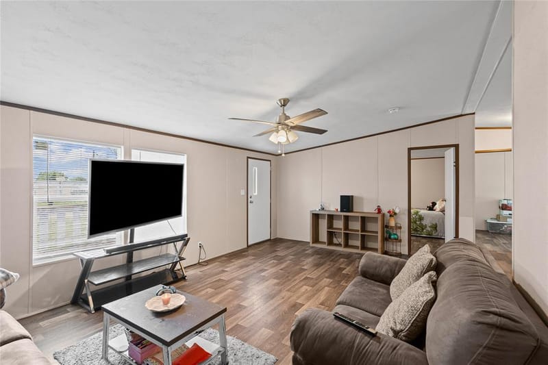 6108 Big Horn Drive, Granbury TX 76048 - Photo 5