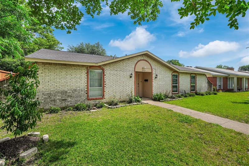 1717 Melrose Street, Garland TX 75042 - Photo 2