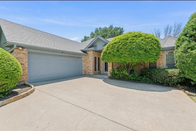 3713 Teal Lane, Bedford TX 76021 - Photo 2