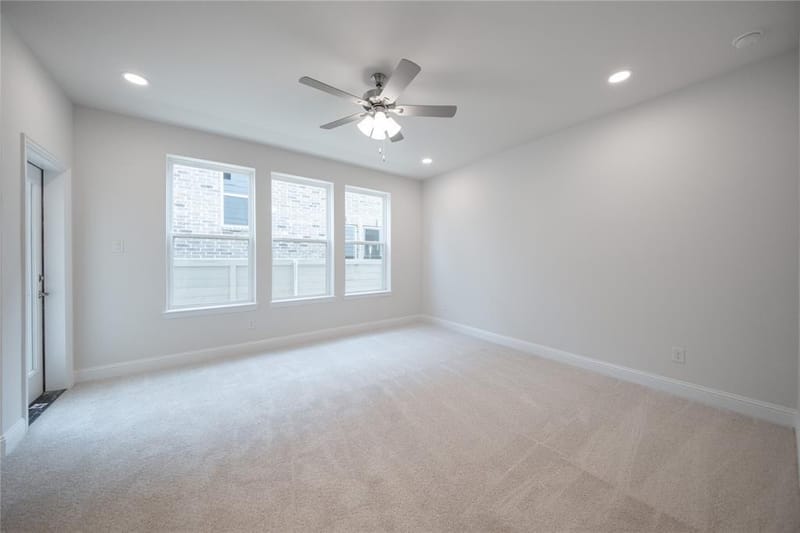8925 Acorn Avenue, Justin TX 76247 - Photo 10