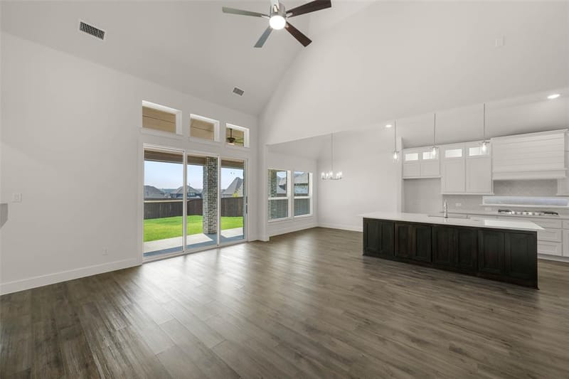 10012 La Frontera Drive, Fort Worth TX 76179 - Photo 9