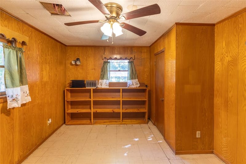 305 Bryan Street, Glen Rose TX 76043 - Photo 16