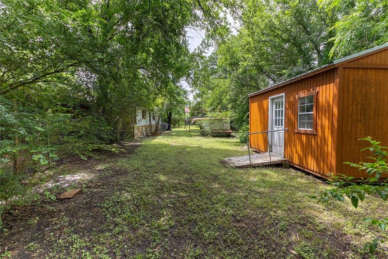 305 Bryan Street, Glen Rose TX 76043 - Photo 28