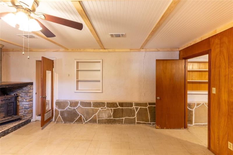 305 Bryan Street, Glen Rose TX 76043 - Photo 15