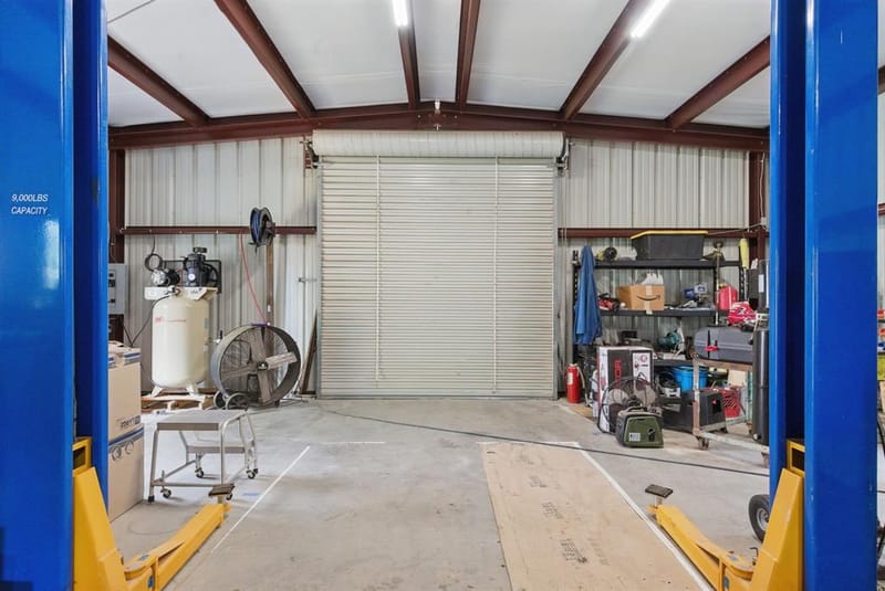 565 Ridgeway Drive, Bluff Dale TX 76433 - Photo 6