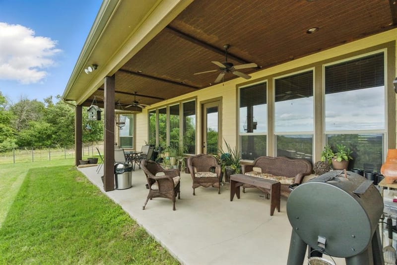 565 Ridgeway Drive, Bluff Dale TX 76433 - Photo 10