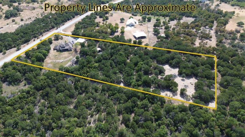 565 Ridgeway Drive, Bluff Dale TX 76433 - Photo 11