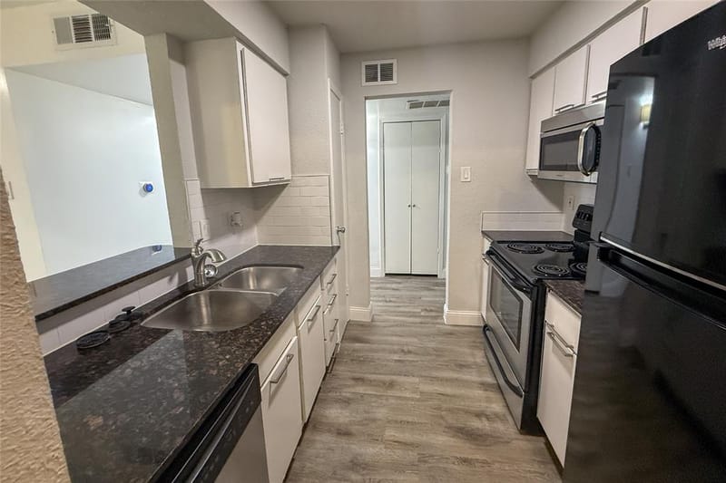 4845 Cedar Springs Road # 167, Dallas TX 75219 - Photo 15