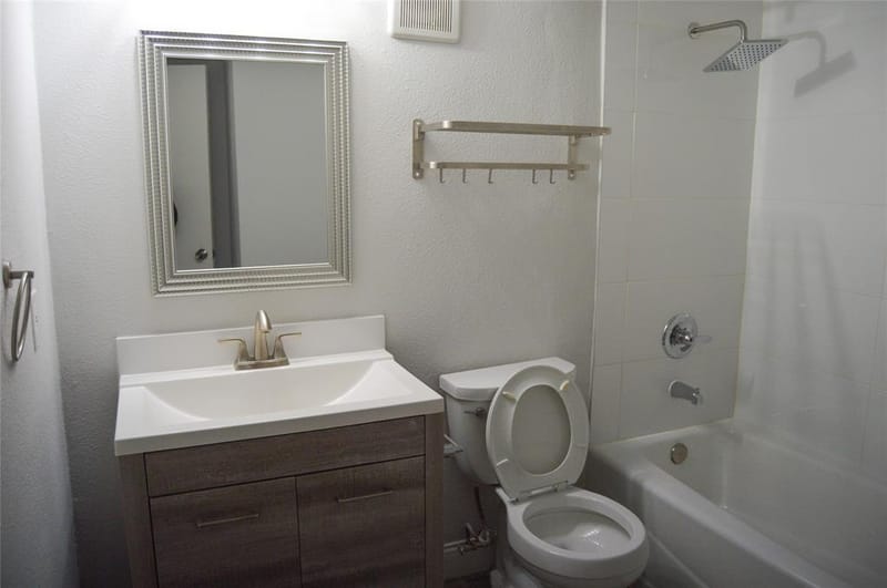 4845 Cedar Springs Road # 167, Dallas TX 75219 - Photo 11