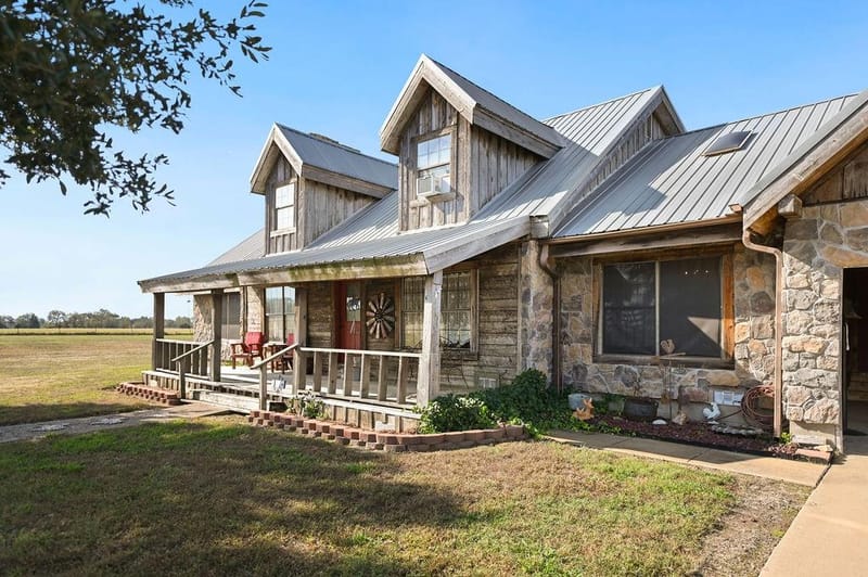 411 Rs County Road 4525, Point TX 75472 - Photo 28
