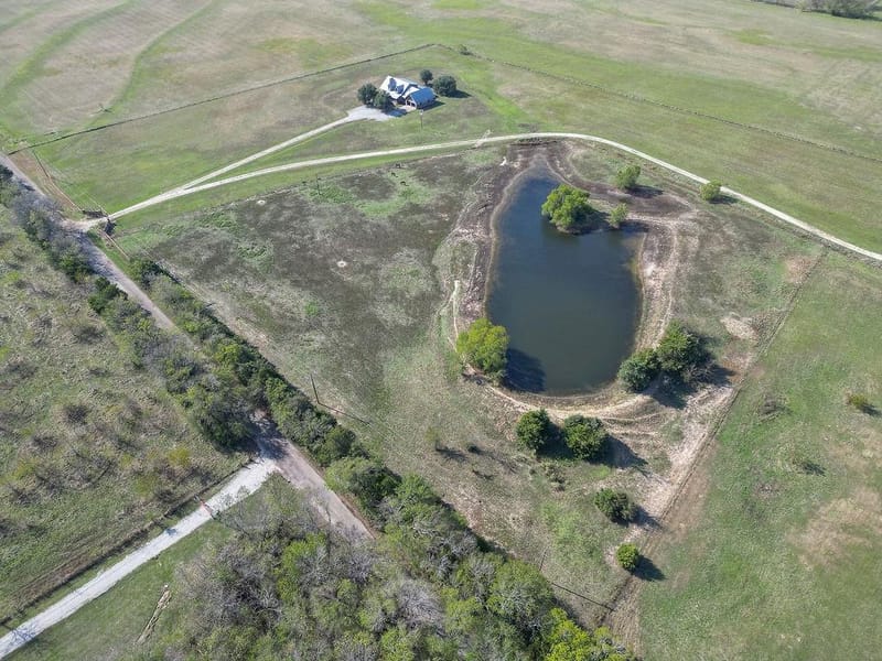 411 Rs County Road 4525, Point TX 75472 - Photo 25