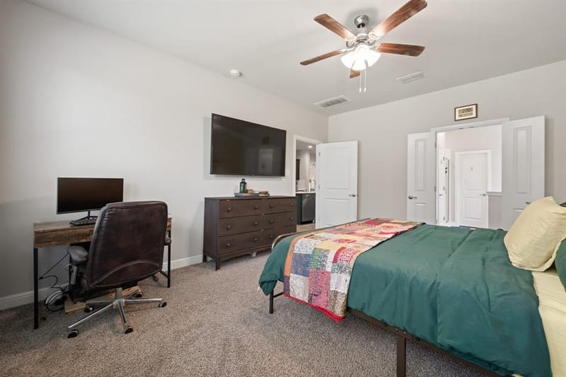 5709 Round Hill Road, Denton TX 76210 - Photo 17