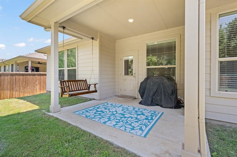5709 Round Hill Road, Denton TX 76210 - Photo 25