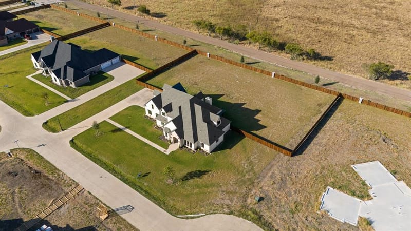1321 Greycrest Terrace, Midlothian TX 76065