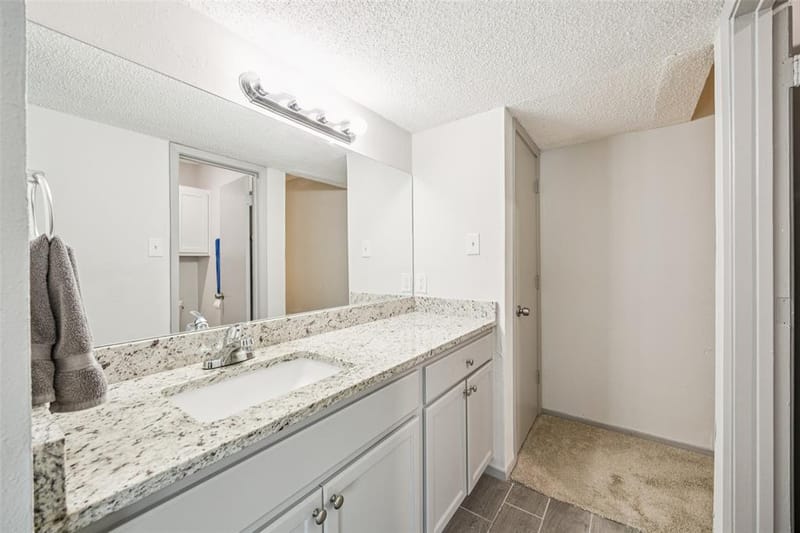 6050 Melody Lane # 107, Dallas TX 75231 - Photo 16