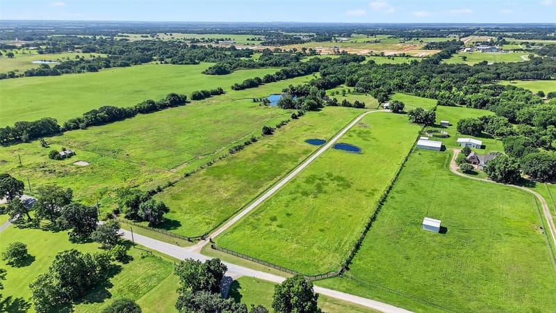 12041 Bell Road, Pilot Point TX 76258 - Photo 37