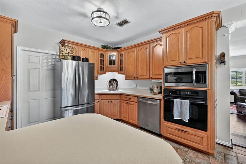 12041 Bell Road, Pilot Point TX 76258 - Photo 11