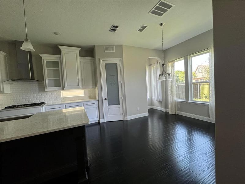 6210 Claridge Lane, Frisco TX 75035 - Photo 2